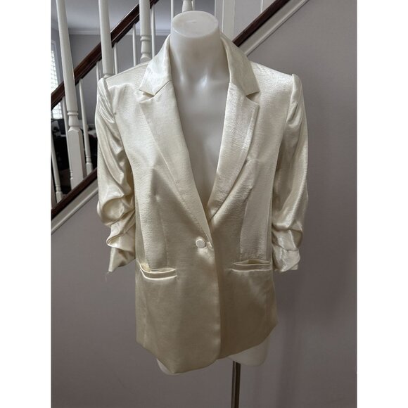 NWT Cinq a Sept Kylie Scrunched-Sleeve Satin Blazer Ivory Size 2 One-Button Jack - Picture 1 of 5